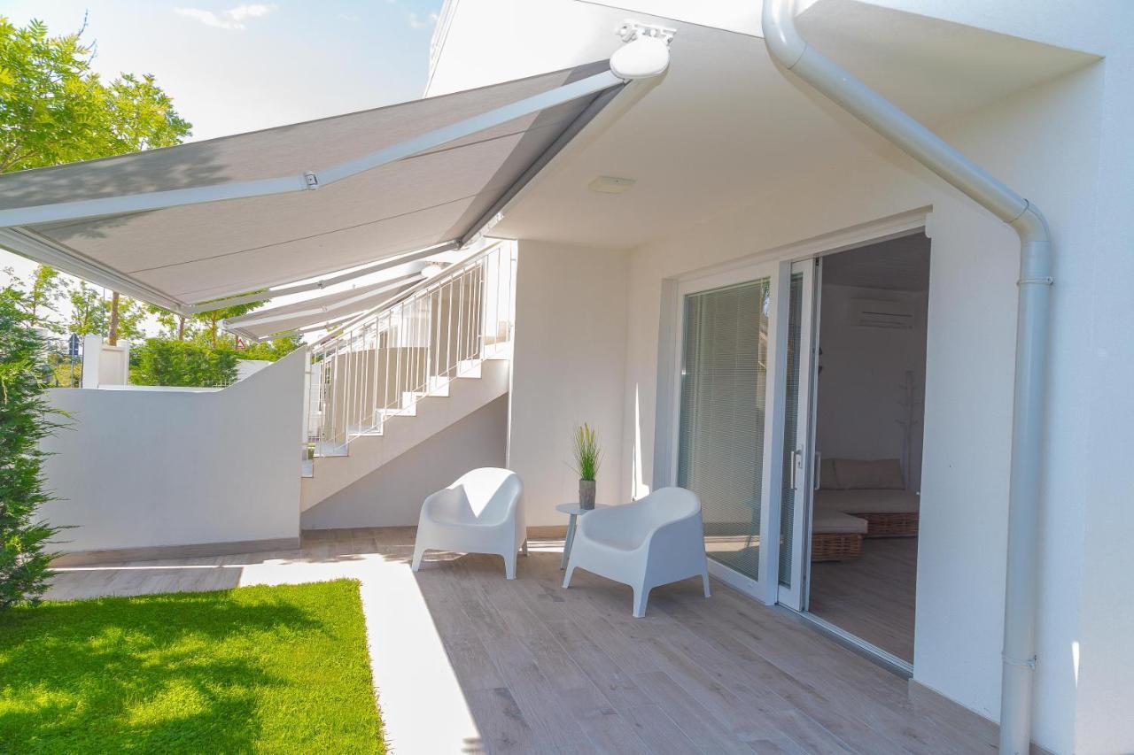 Marina Ponente Lejlighedshotel Lido di Jesolo Eksteriør billede