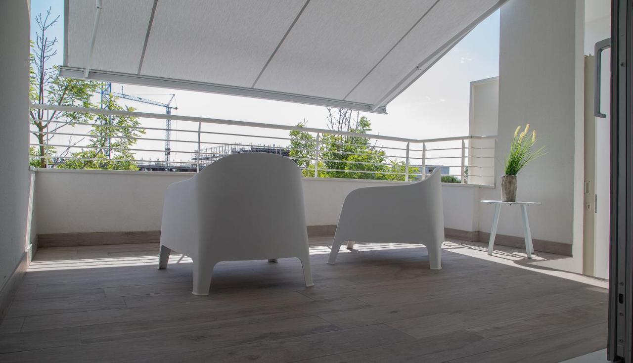 Marina Ponente Lejlighedshotel Lido di Jesolo Eksteriør billede
